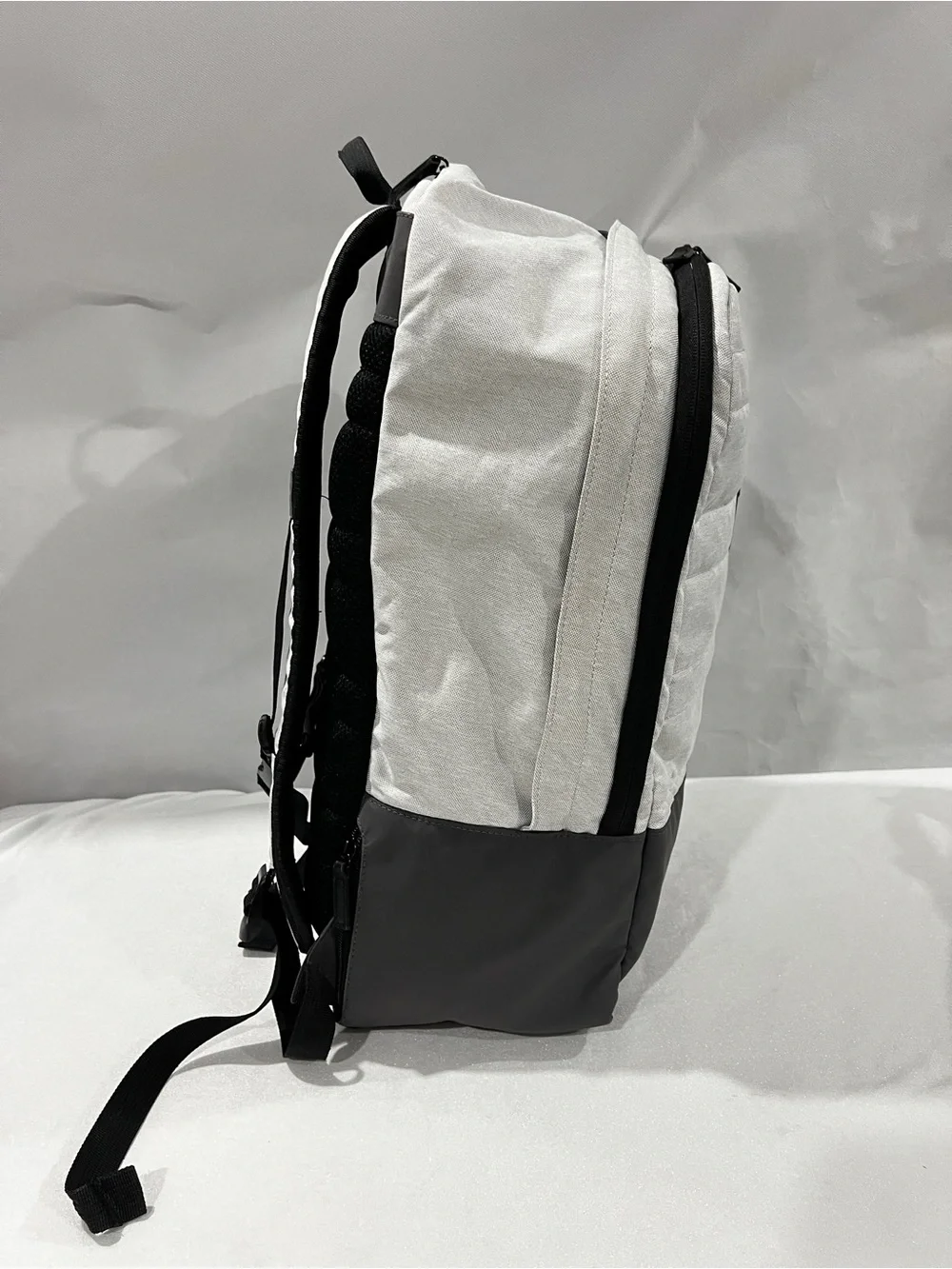 Tavik preowned gray
